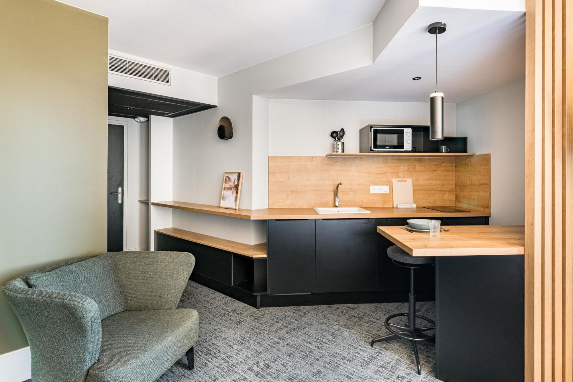Le Parc 42 Saint-Etienne Apartment ภายนอก รูปภาพ